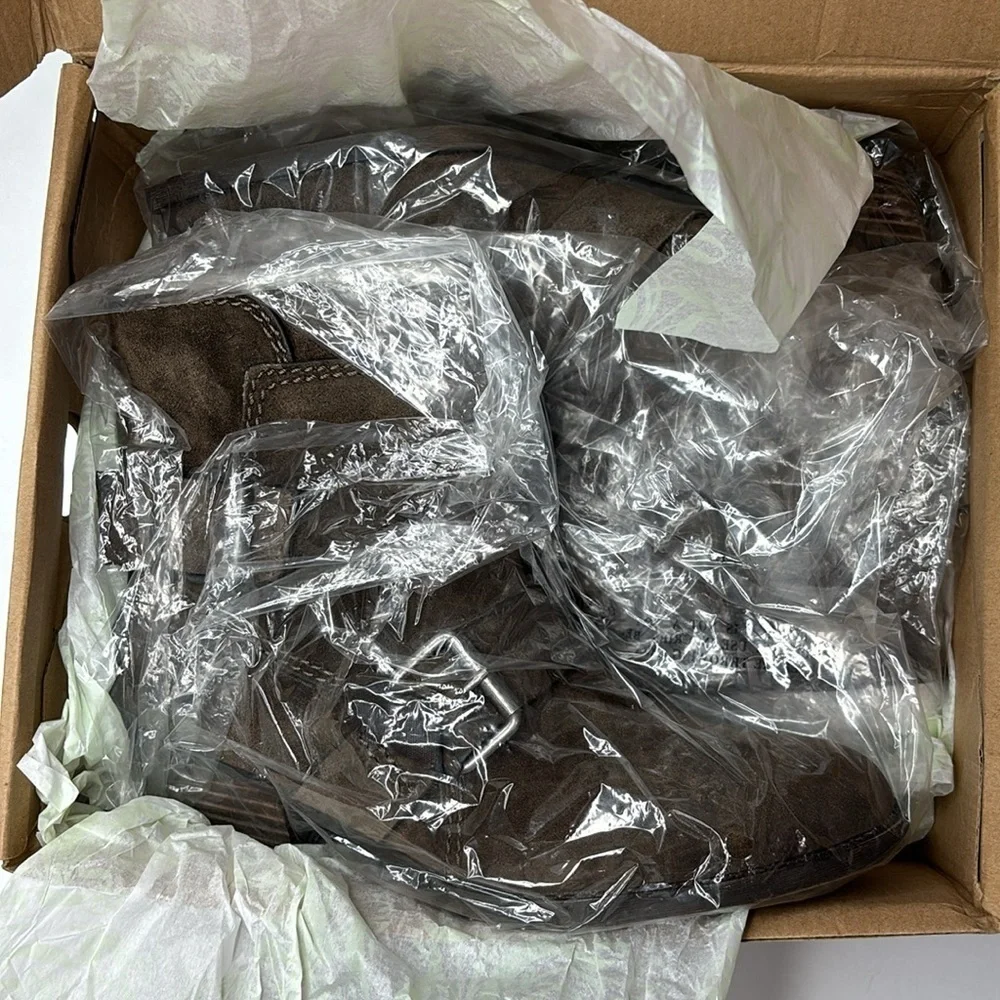 New NINE WEST Vasabady Dark Brown Heeled Boots Size 9